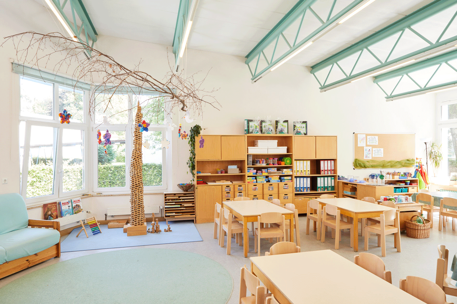Fotografische Eindrücke aus einer Kindertageseinrichtung in Friedrichshafen – umgesetzt im Rahmen einer Kampagne mit klarer Bildsprache und Art Direction.